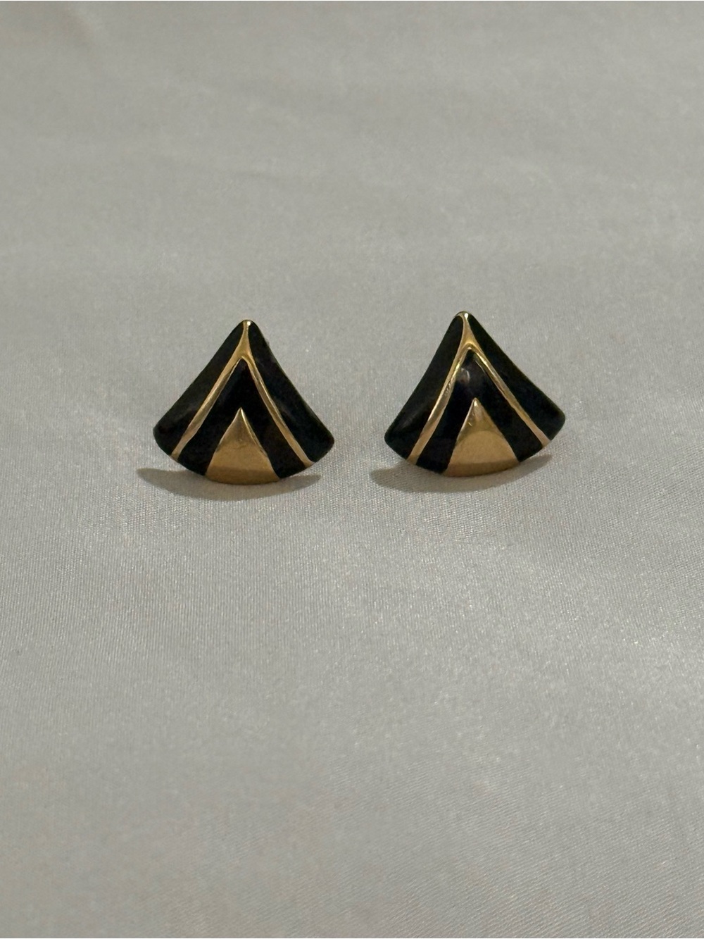 Vintage Avon 1988 Abstract Style Black Enamel Gold Geometric Clip On Earrings